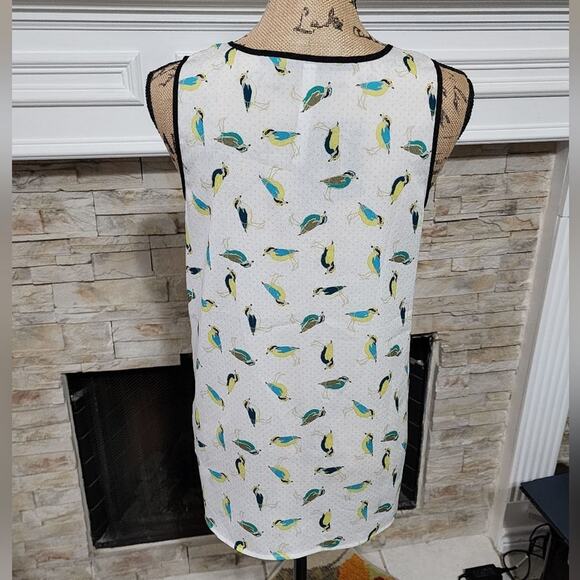 KENSIE GREEN, blue, and yellow bird print Sleeveless shirt size small‎ - Picture 5 of 6